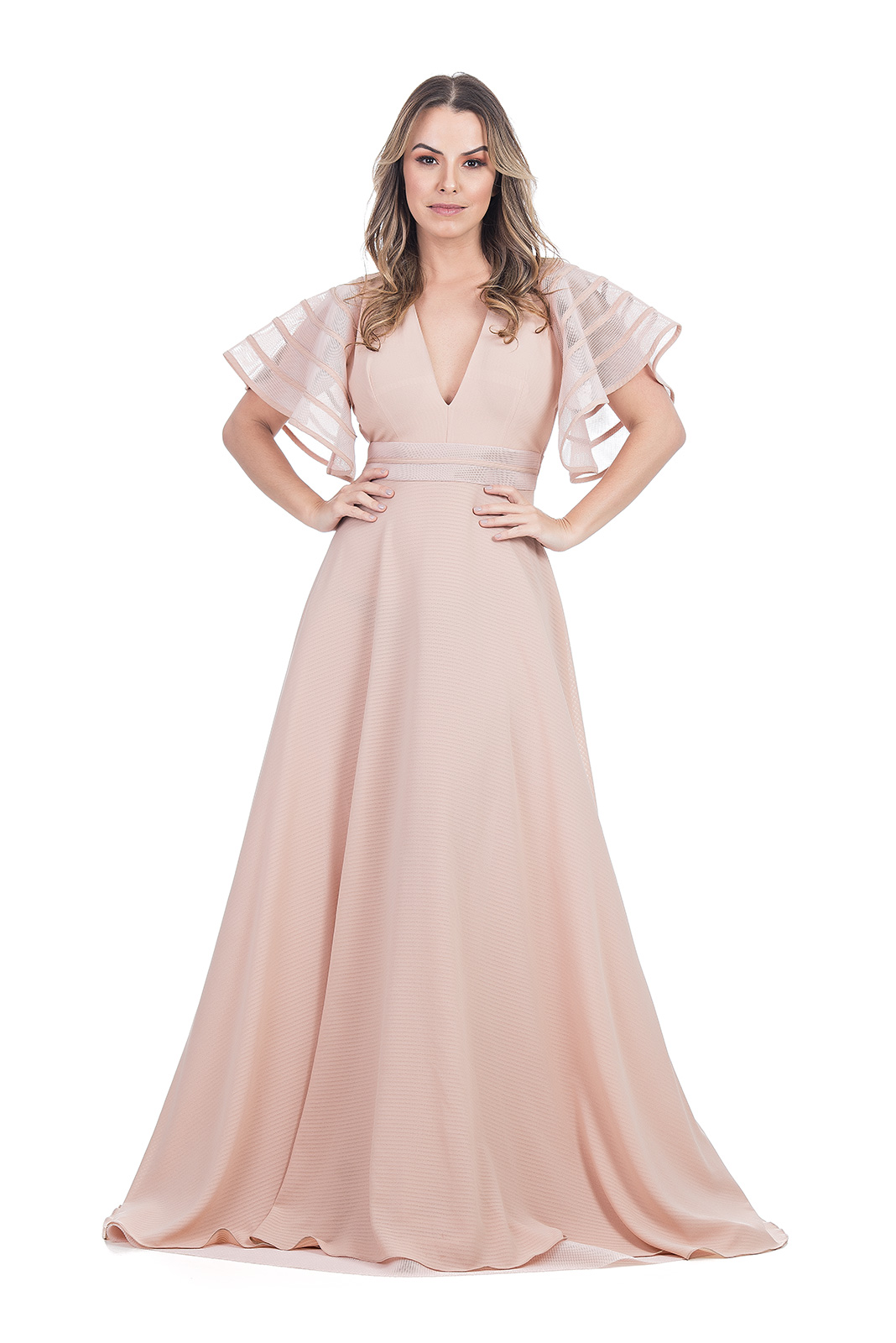 VESTIDO LONGO KÍMIKA FEITO EM CREPE DE SEDA E TELAS ROSE.