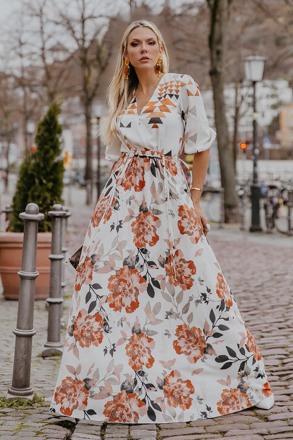 VESTIDO LONGO KÍMIKA EM CREPE FLUIDO E ESTAMPA EXCLUSIVA 