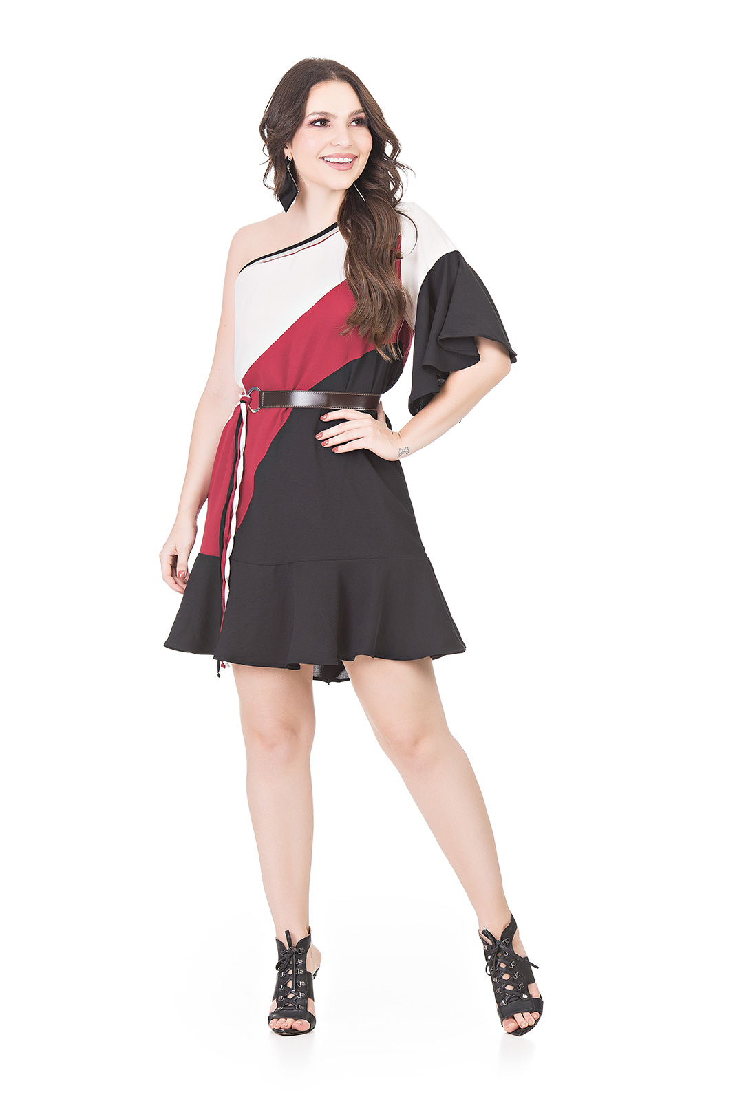 VESTIDO KÍMIKA CURTO DE UM OMBRO SÓ TRICOLOR PRETO.