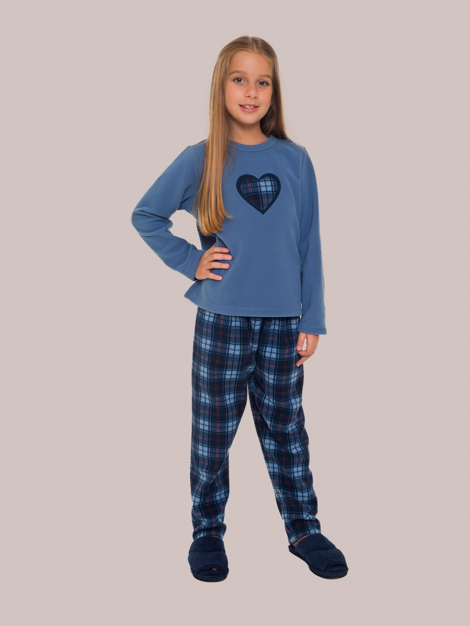 PIJAMA INFANTIL FEMININO DE MANGA LONGA EM SOFT XADREZ CORACAO FAMILIA 