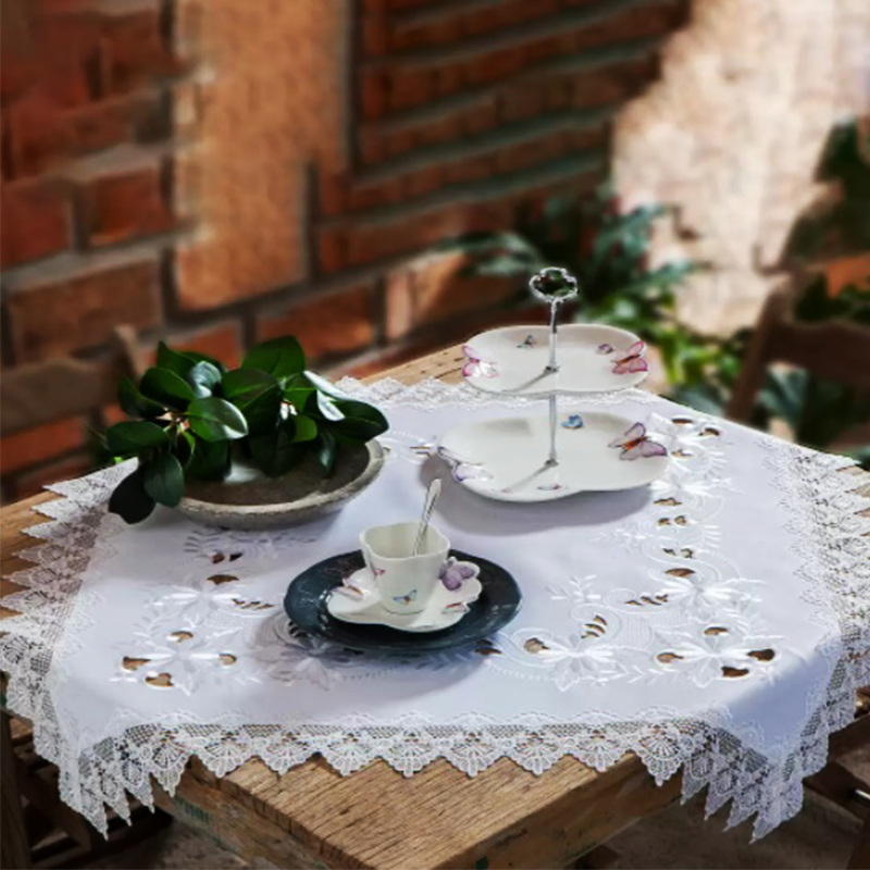Centro para Mesa Jolitex Rendado e Bordado Buenos Aires 0,85cmx 0,85cm Branco