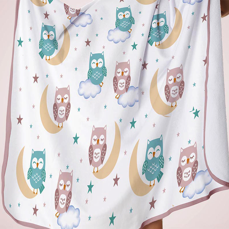 Toalha de Banho Baby Tecebem com Capuz Estampada Isa 70cmx90cm Branco