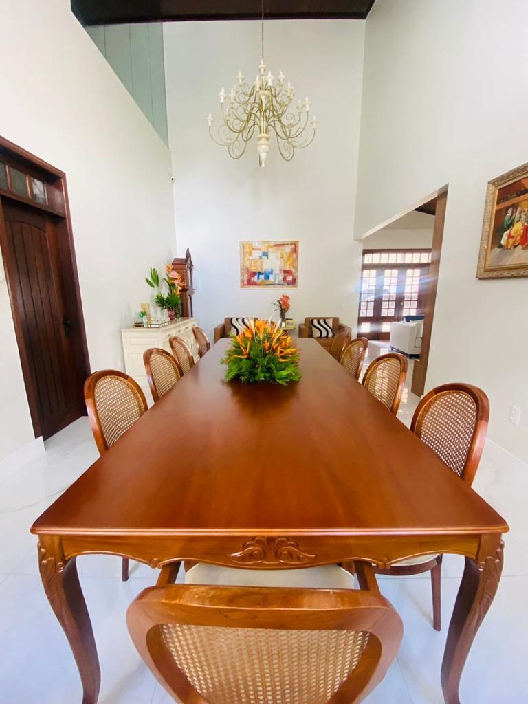 Mesa de Jantar Luís XV - Entalhada