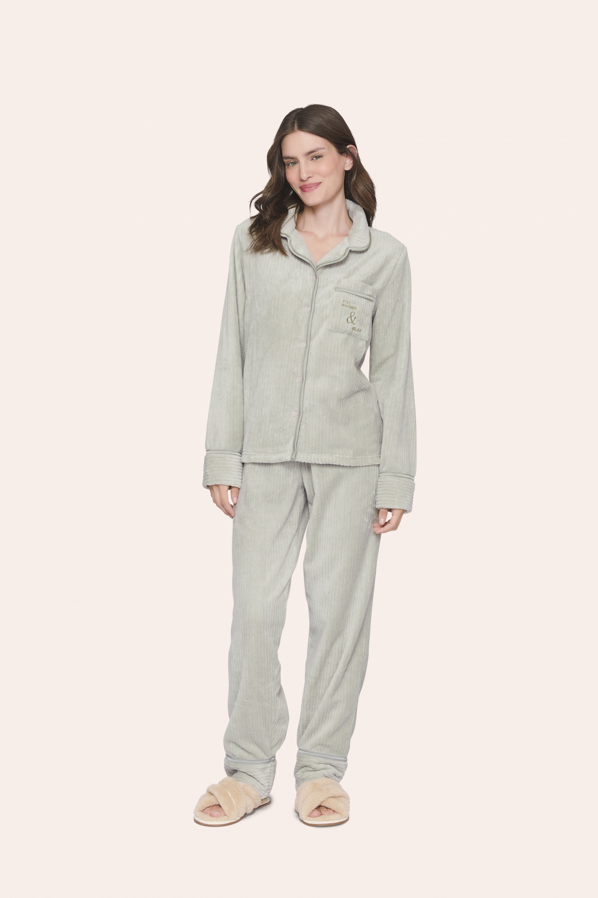 PIJAMA FEMININO LONGO BOTÕES FLEECE VERDE