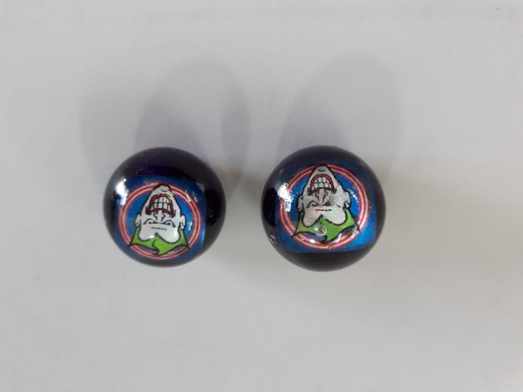 TAMPA VALVULA HEROIS CORINGA (CARTELA 10 PR.)