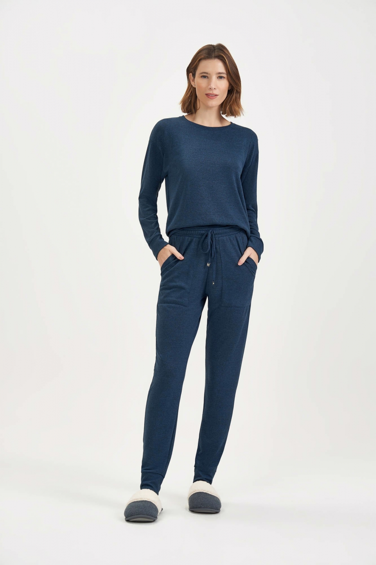 PIJAMA FEMININO COR COM AMOR MANGA LONGA COM CALÇA COM LAZINHA DE PUNHO AZUL