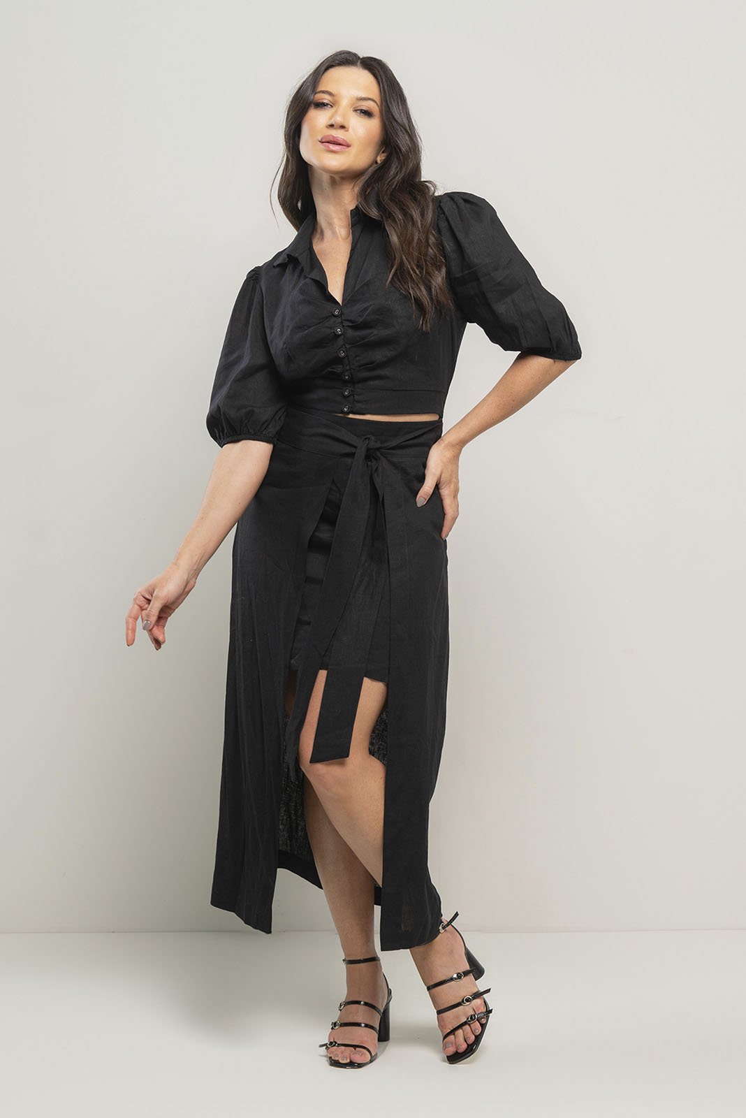 Vestido com Amarração Preto 