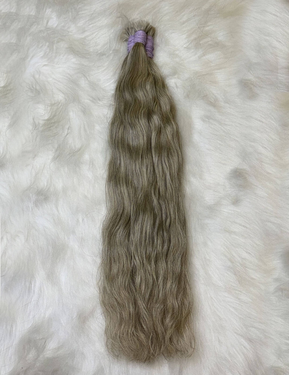 Cabelo Vietnamita Loiro Mesclado Levemente Ondulado Natural 65 CM