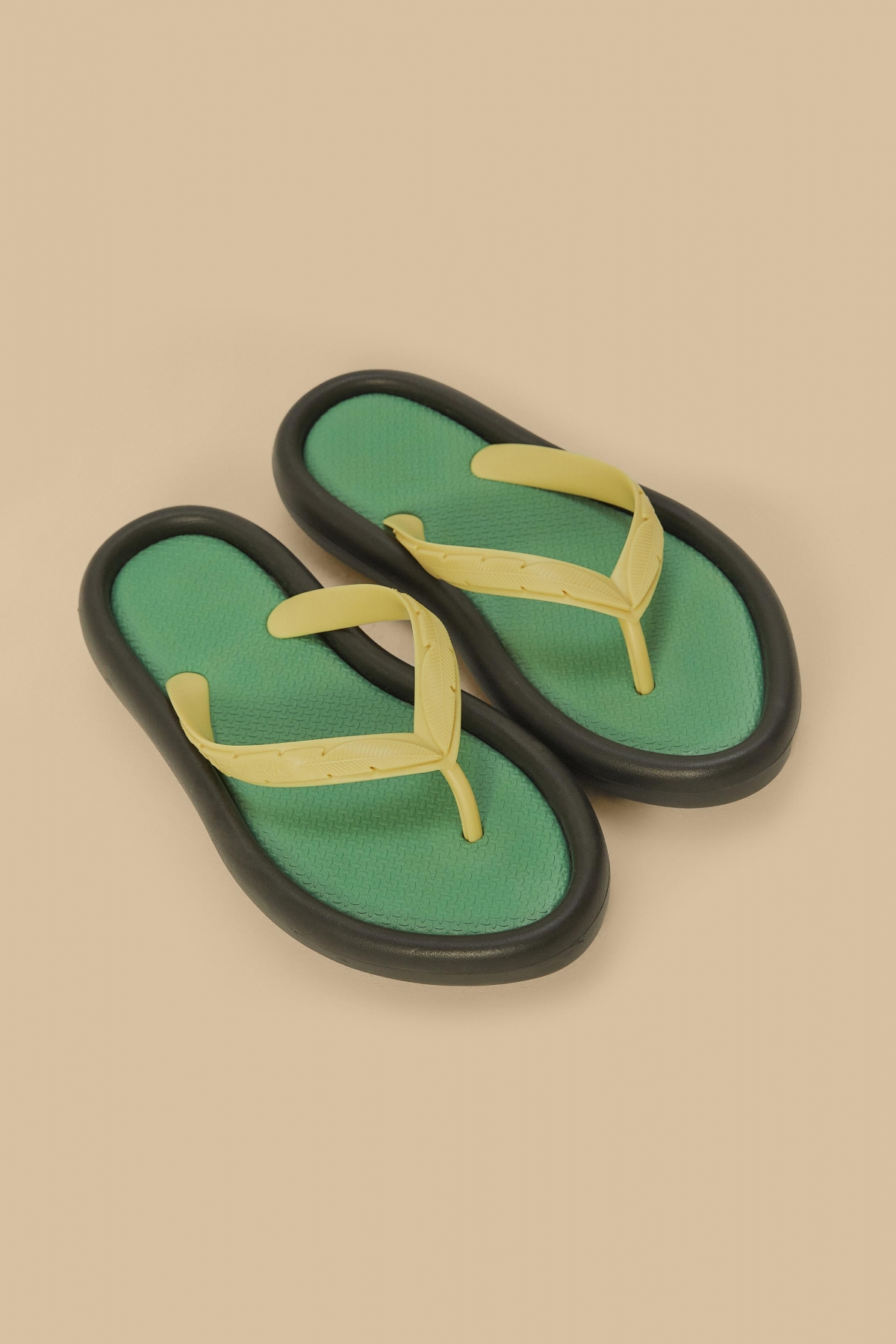 CHINELO CANOA COLORE