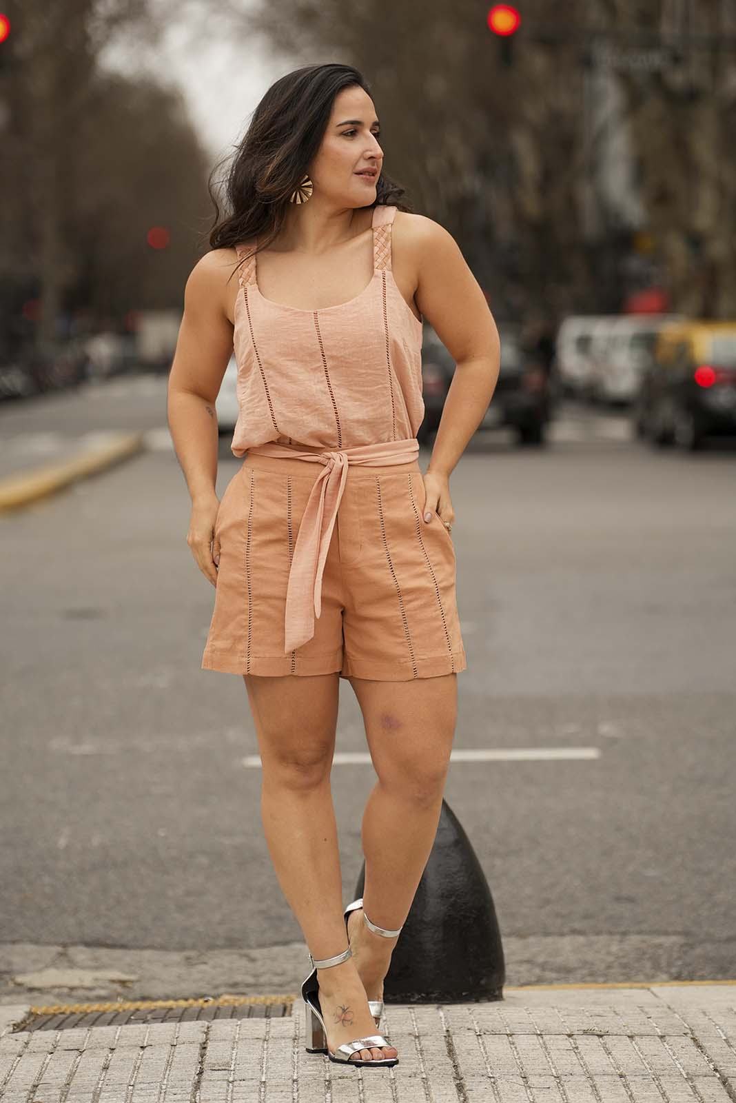 Conjunto de Short e Blusa com Amarração Frontal Rose