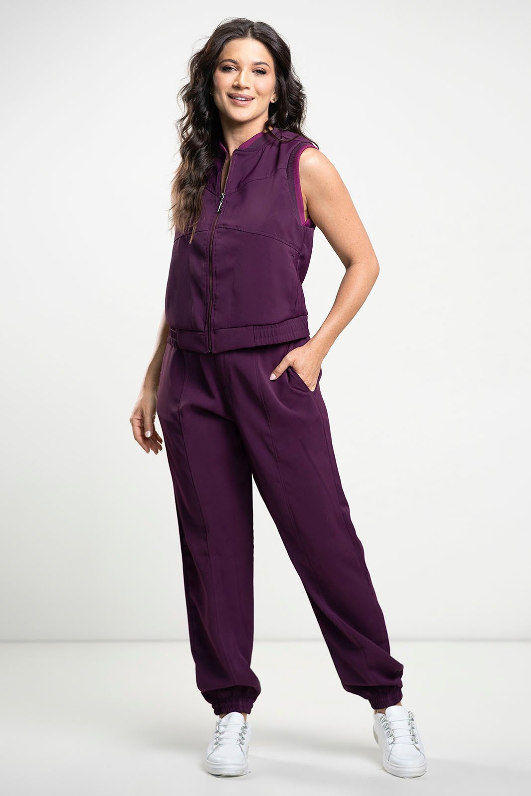 Conjunto de Calça Jogger e Colete Roxo 