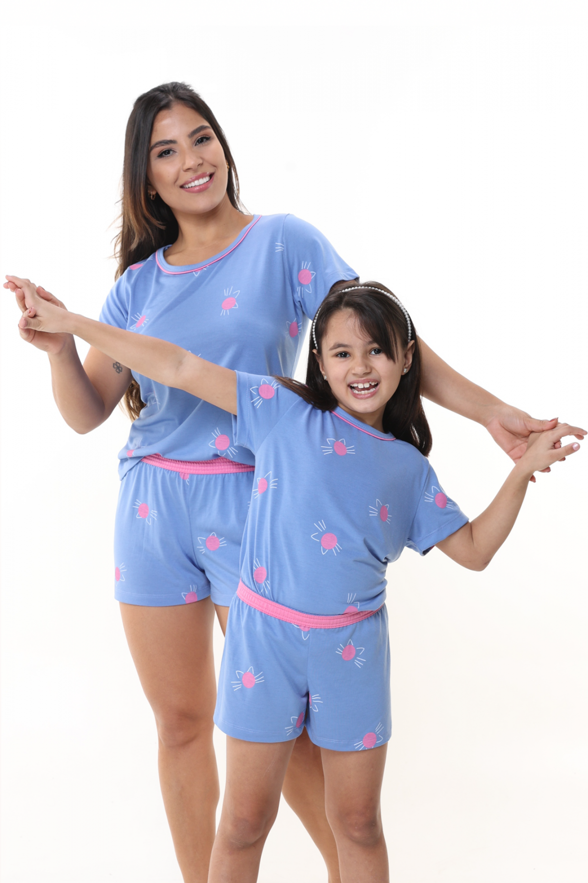 PIJAMA FEMININO CURTO AZUL GATO - CONTEMPORÂNEA