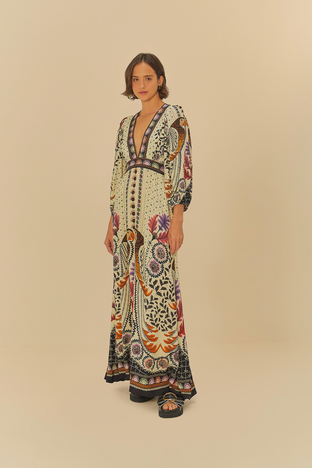VESTIDO LONGO TAPETE DE ARARA
