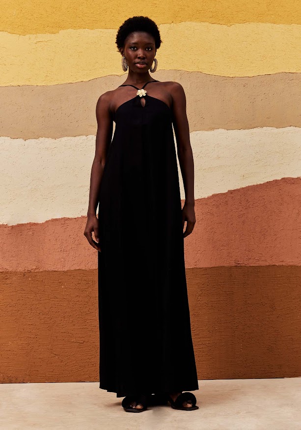 Vestido CaCay longo detalhe flor 