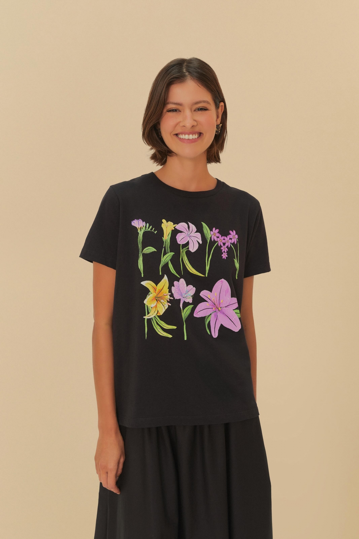 TSHIRT FIT FARMRIO PRETA