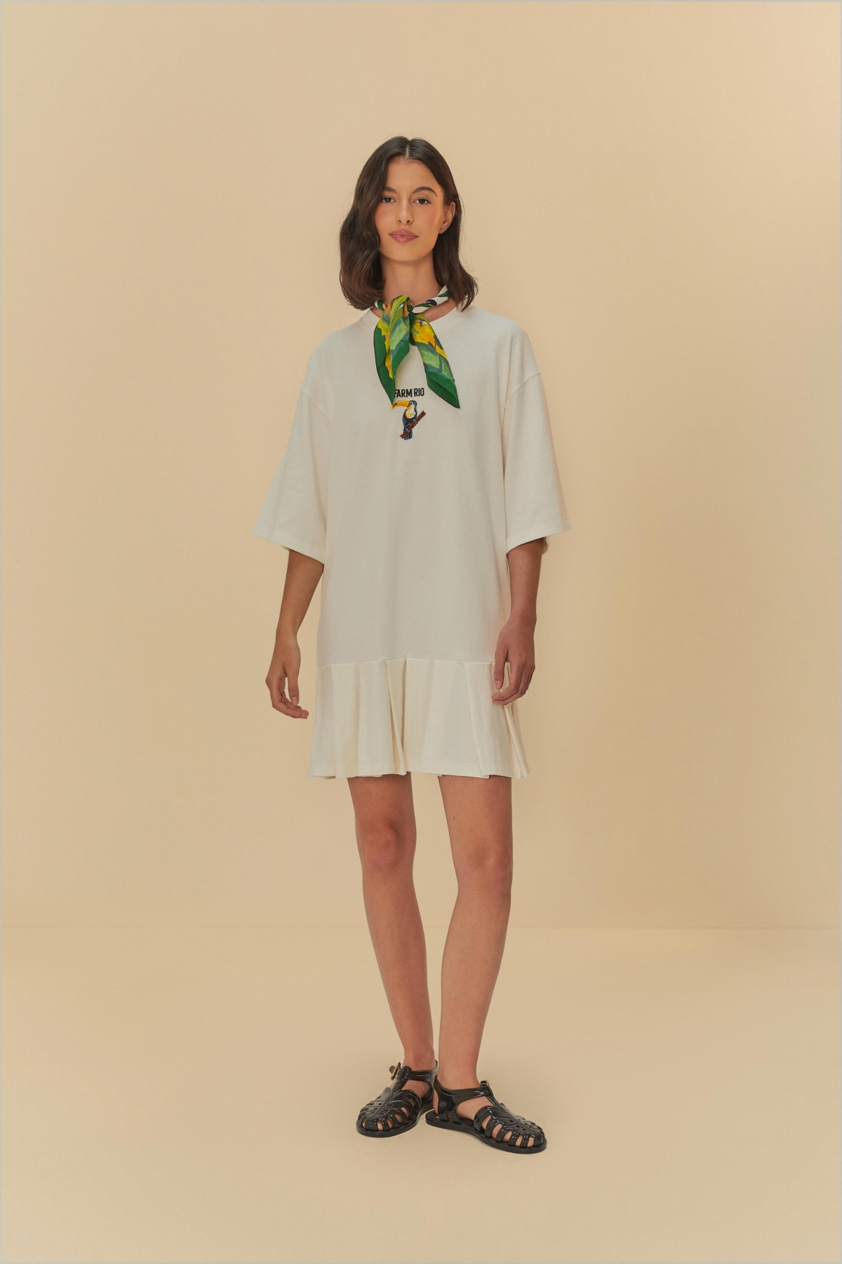 VESTIDO CURTO PREGAS OFF