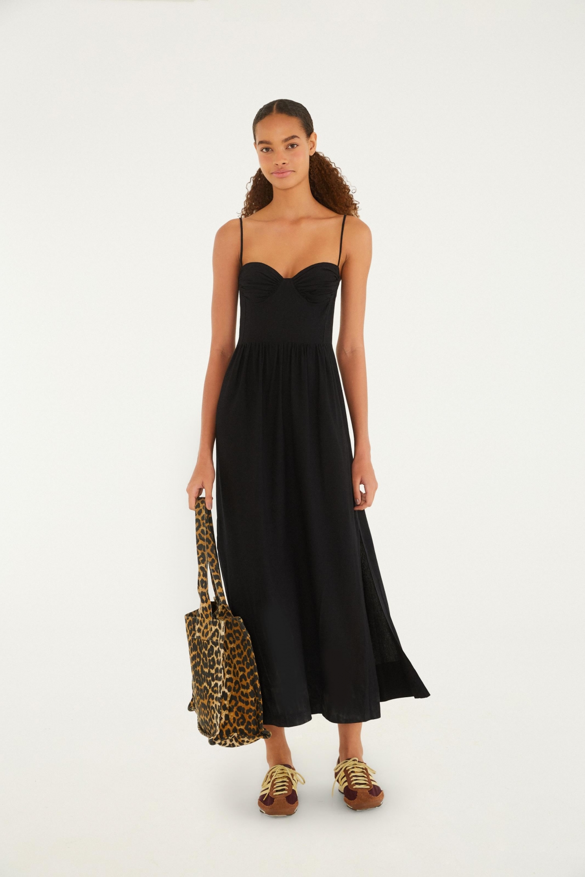 VESTIDO RETO ALCINHA