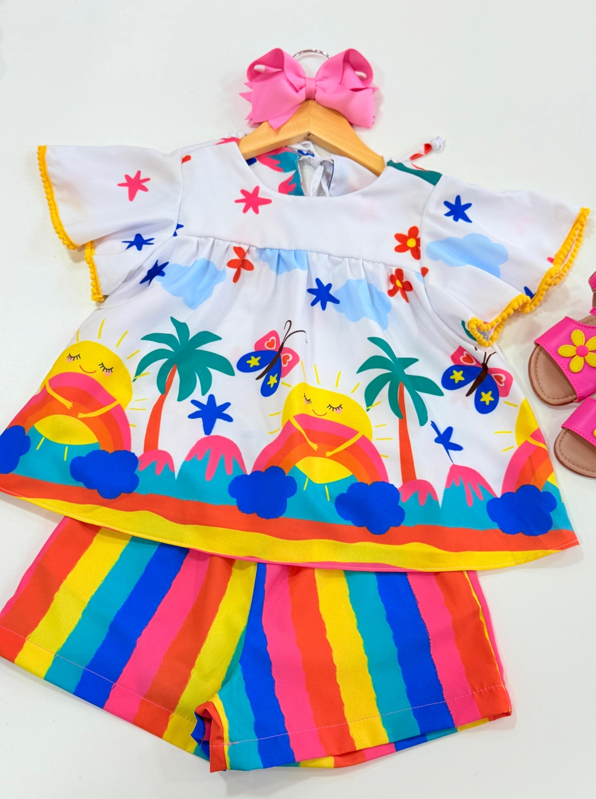 Conjunto Alegria Sol Branco Pompom