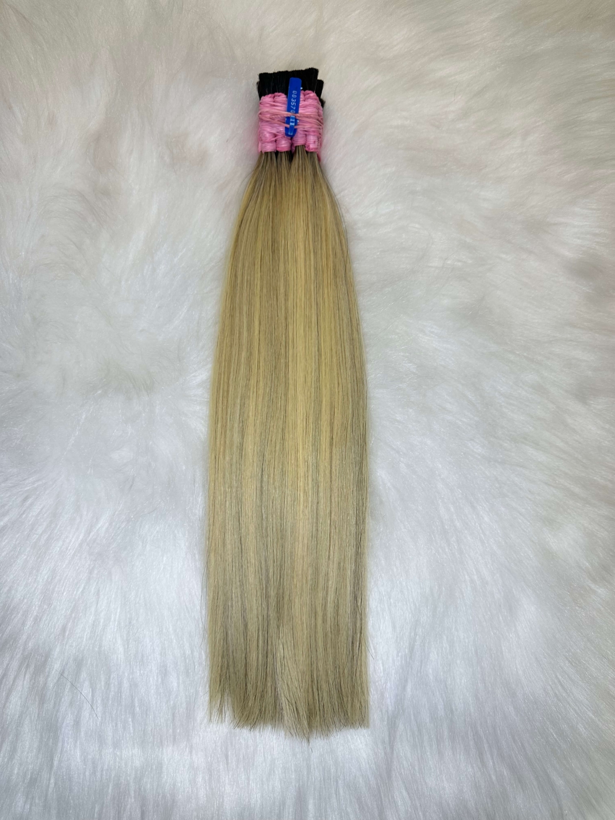 Cabelo Brasileiro Loiro Mesclado Raiz Esfumada 45 CM