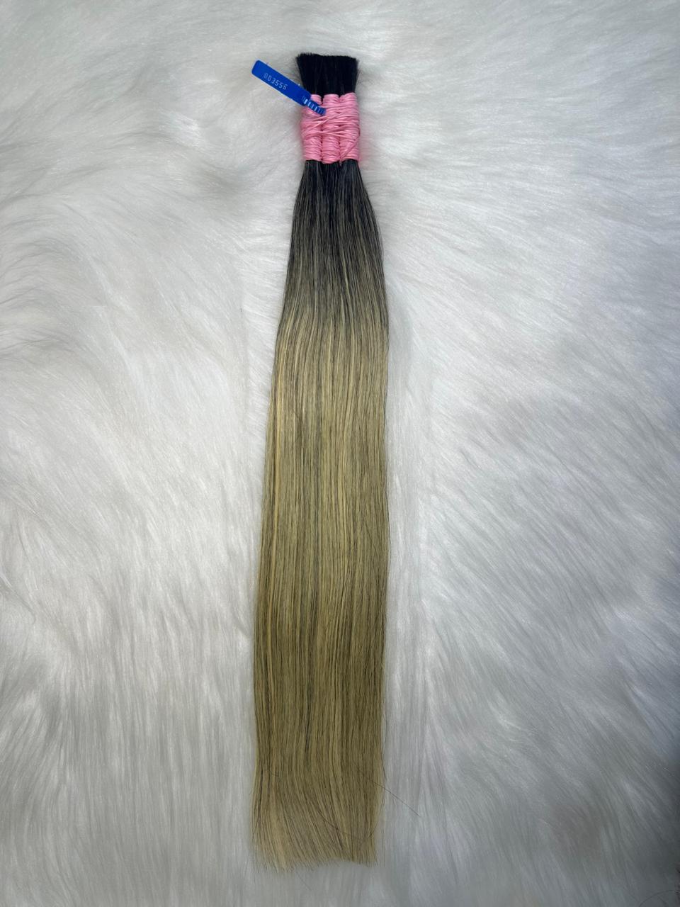 Cabelo Brasileiro Loiro Mesclado Raiz Esfumada 55 CM