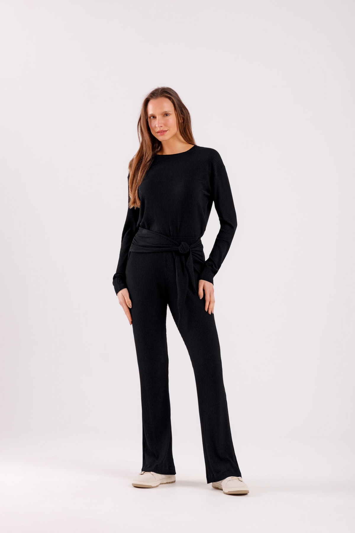 PIJAMA FEMININO LONGO CANELADO VISCOSE PRETO - COR COM AMOR