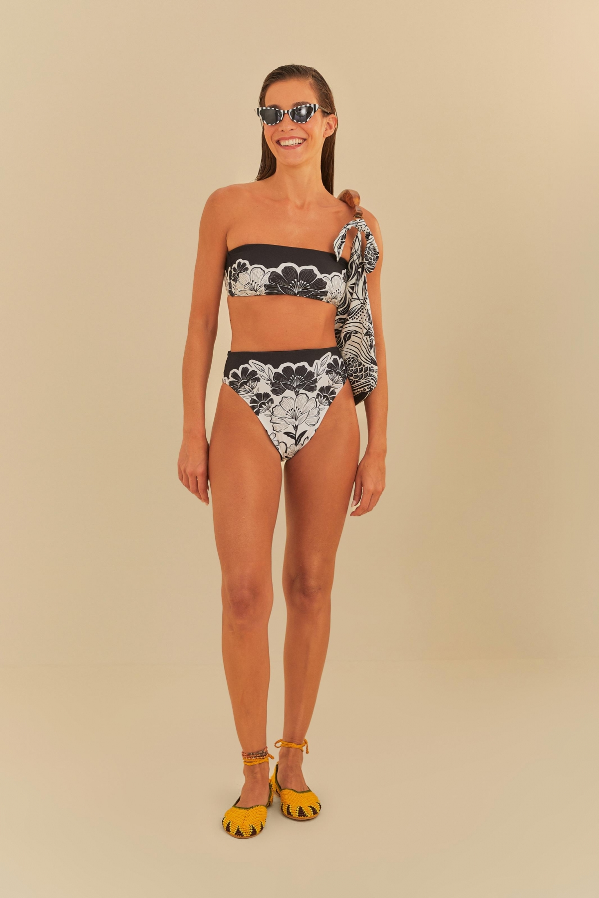 BIQUINI LOCALIZADO HOTPANTS SELVATICA