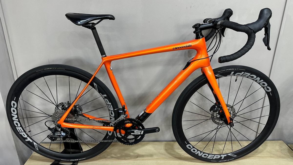 Bicicleta Cannondale Synapse- Tam 54 (Seminova)