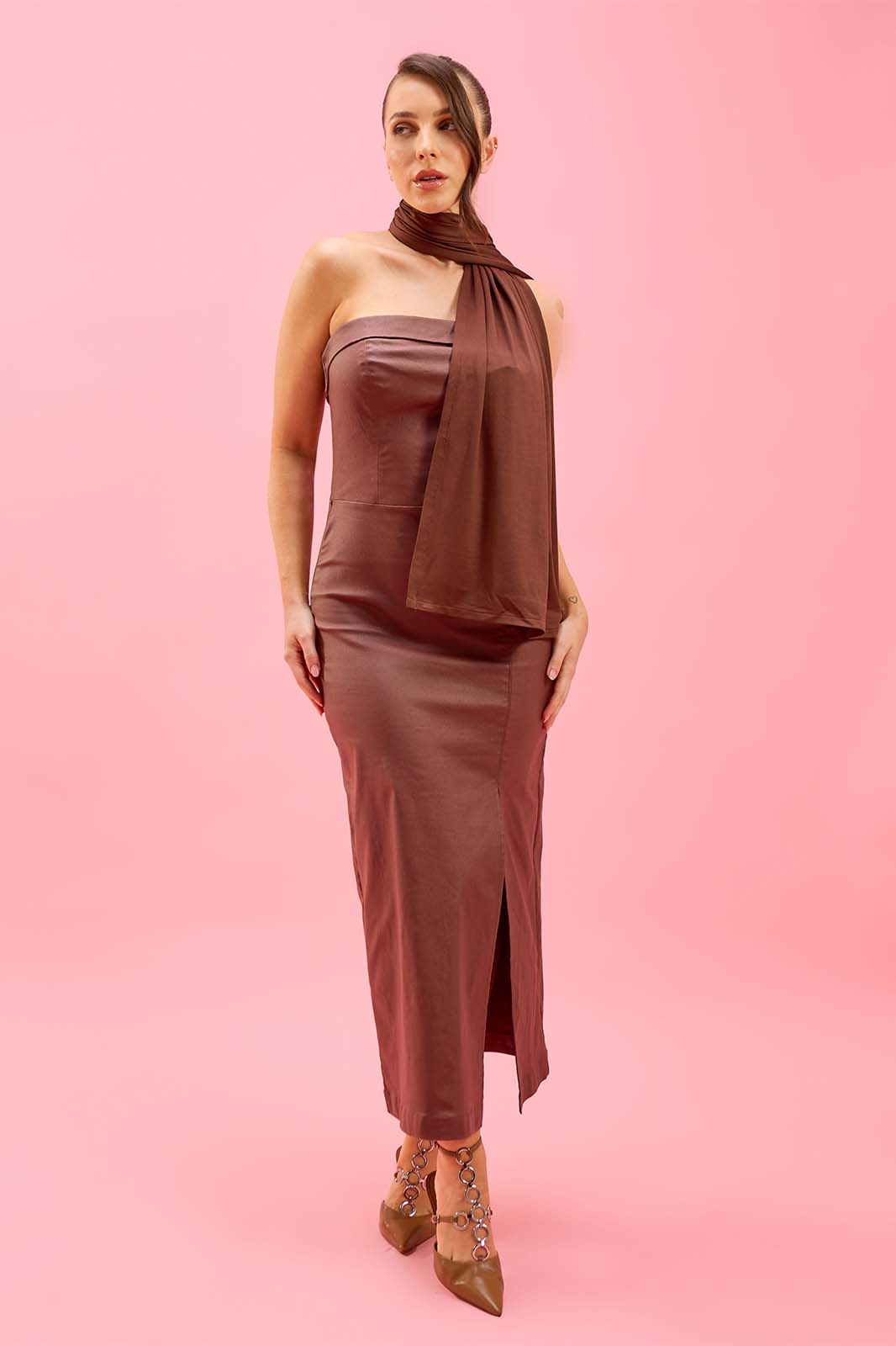 Vestido Midi Tomara que Caia Couro Marrom 