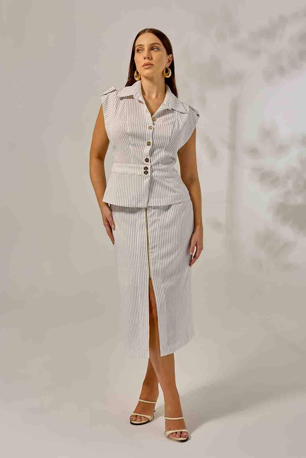 Conjunto de Saia Midi e Colete Off White 
