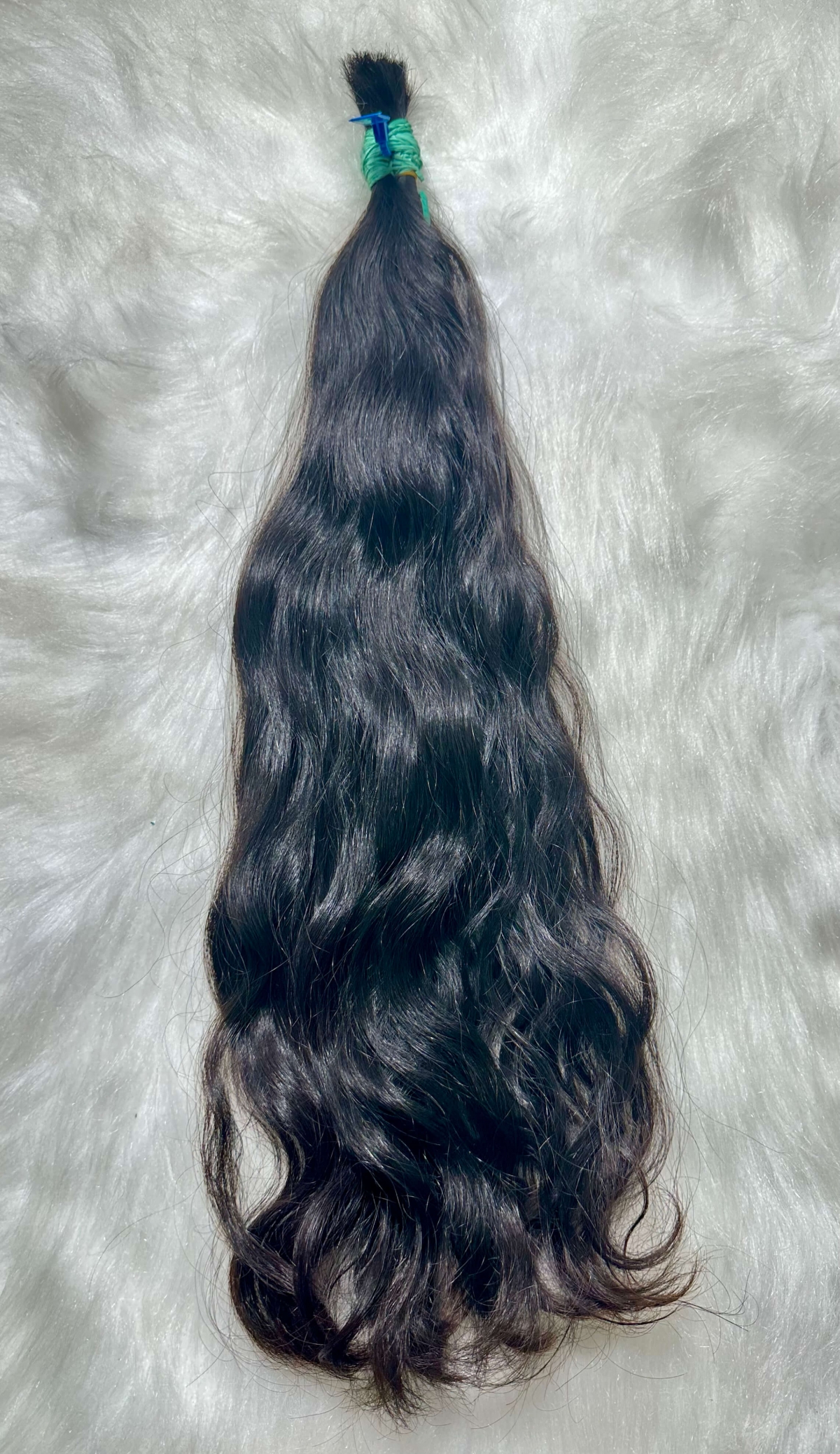 Cabelo Brasileiro Ondulado Castanho 65 cm 88 Gramas