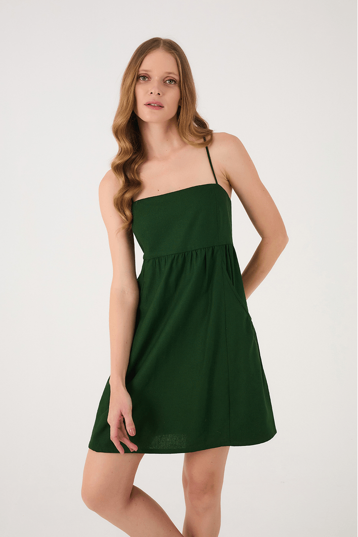 VESTIDO CURTO LINHO BOLSOS LATERAIS