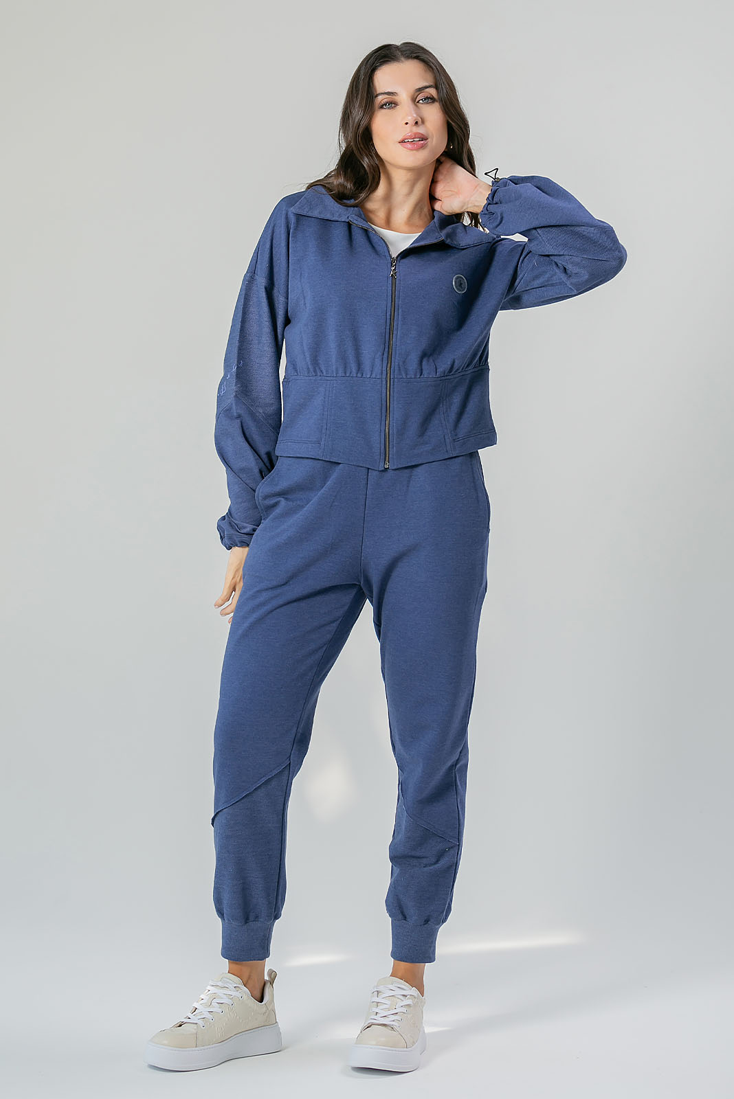 Conjunto de Calça e Jaqueta Azul