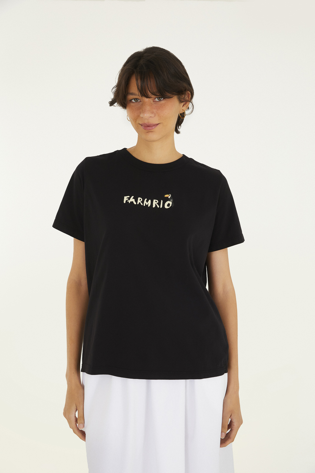 TSHIRT FIT FARMRIO TUCANINHO PRETA