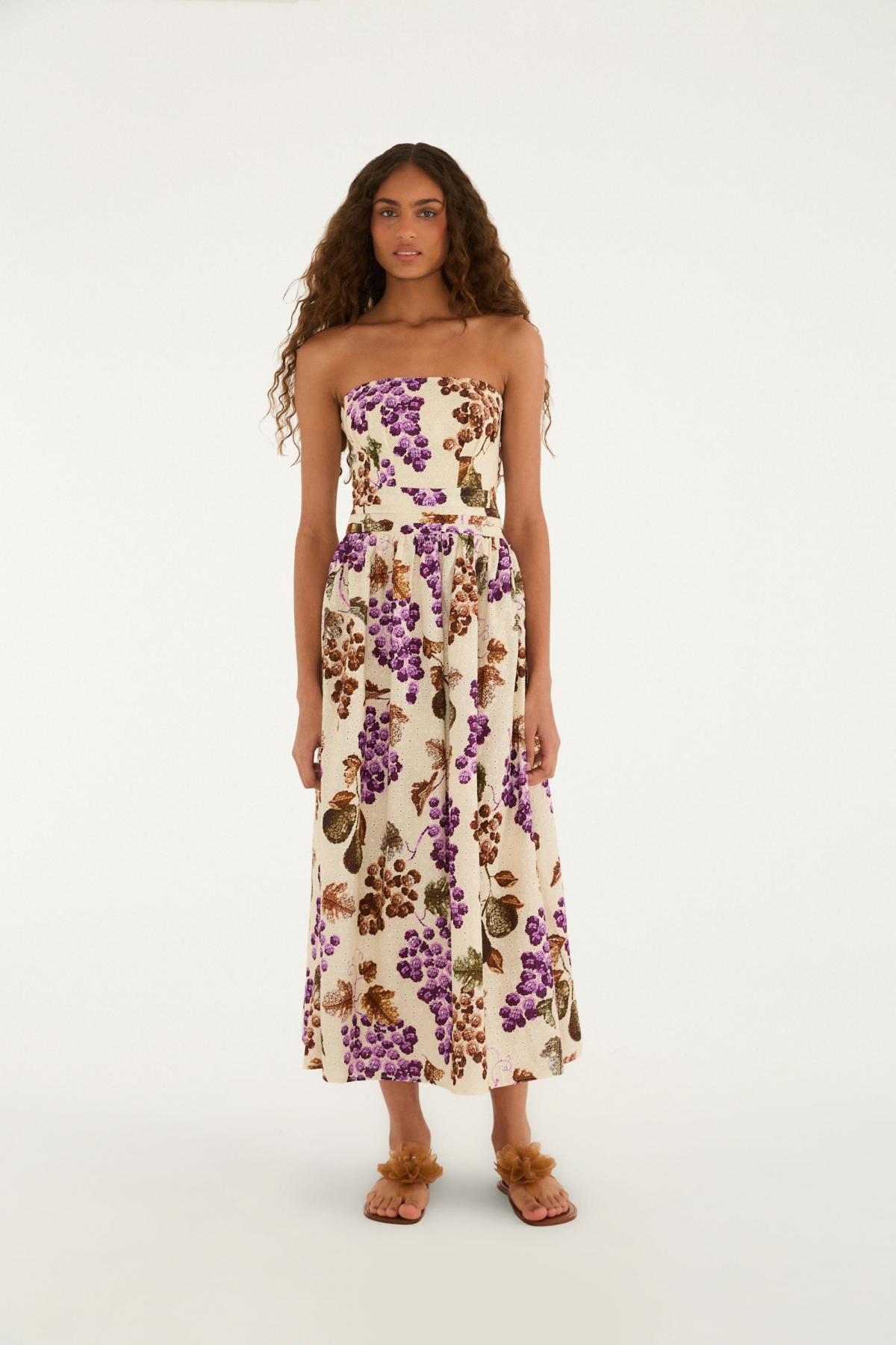 VESTIDO LAISE ROMANCE DE UVA
