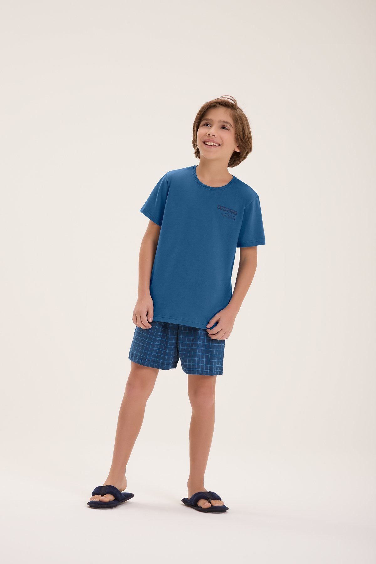 PIJAMA MASCULINO INFANTIL CURTO COM BERMUDA XADREZ AZUL MARINHO - COR COM AMOR