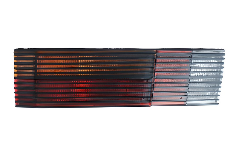 LANTERNA TRASEIRA PASSAT POINTER 1984 A 1989 TRICOLOR LD