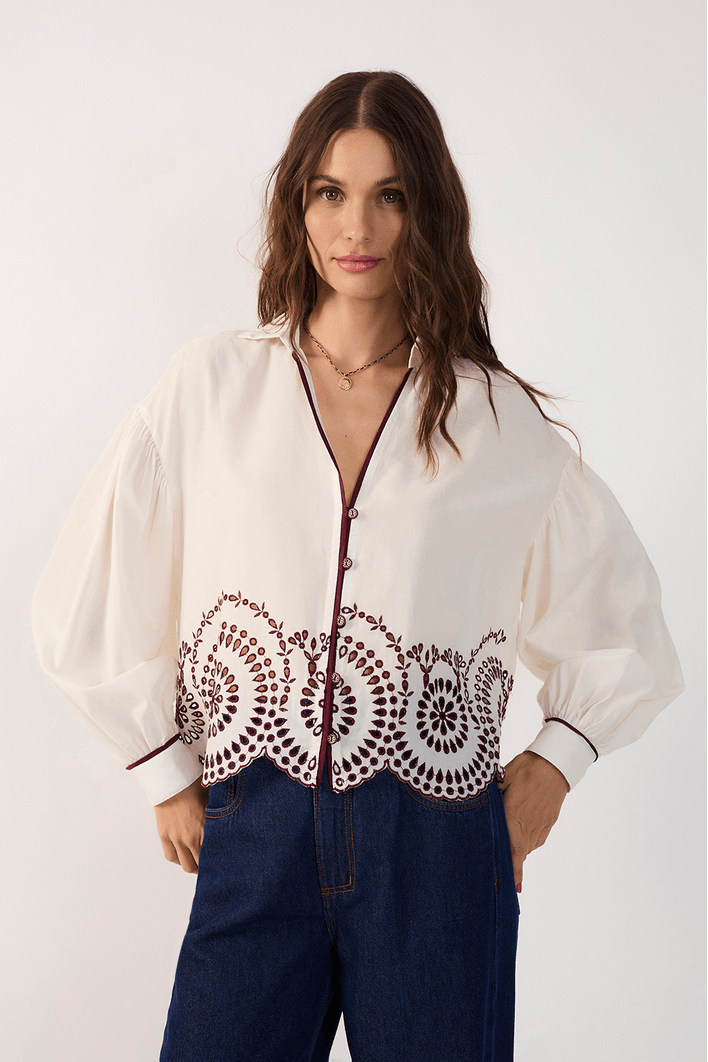 CAMISA ALGODAO BORDADO BARRADO OFF WHITE