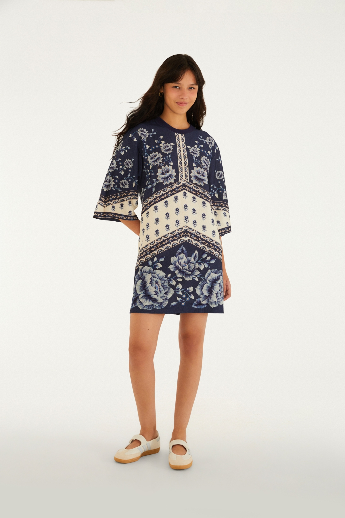 VESTIDO TSHIRT BIG NARA
