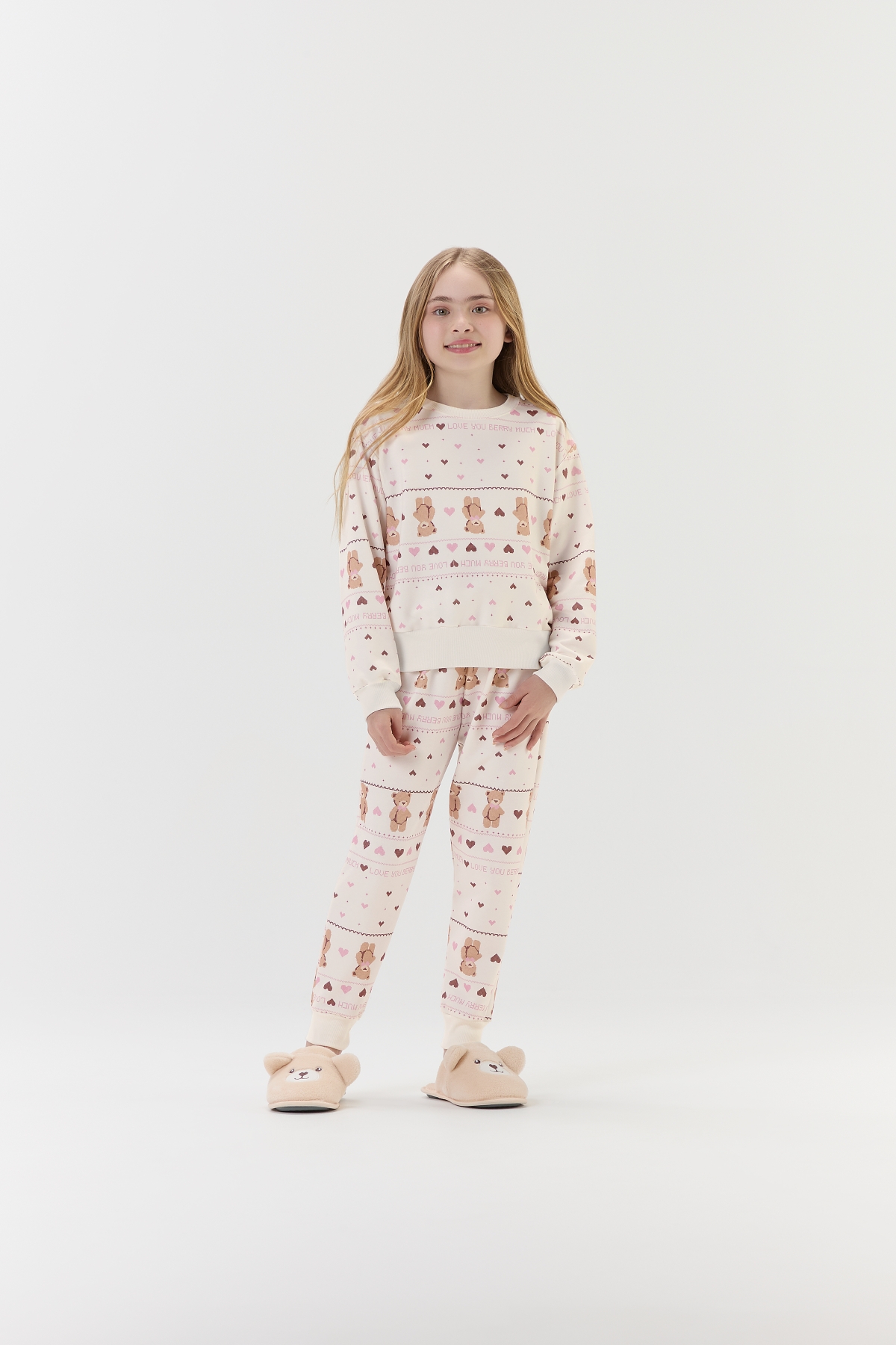 PIJAMA FEMININO JUVENIL MOLETINHO LONGO BRANCO OFF URSINHOS - COR COM AMOR