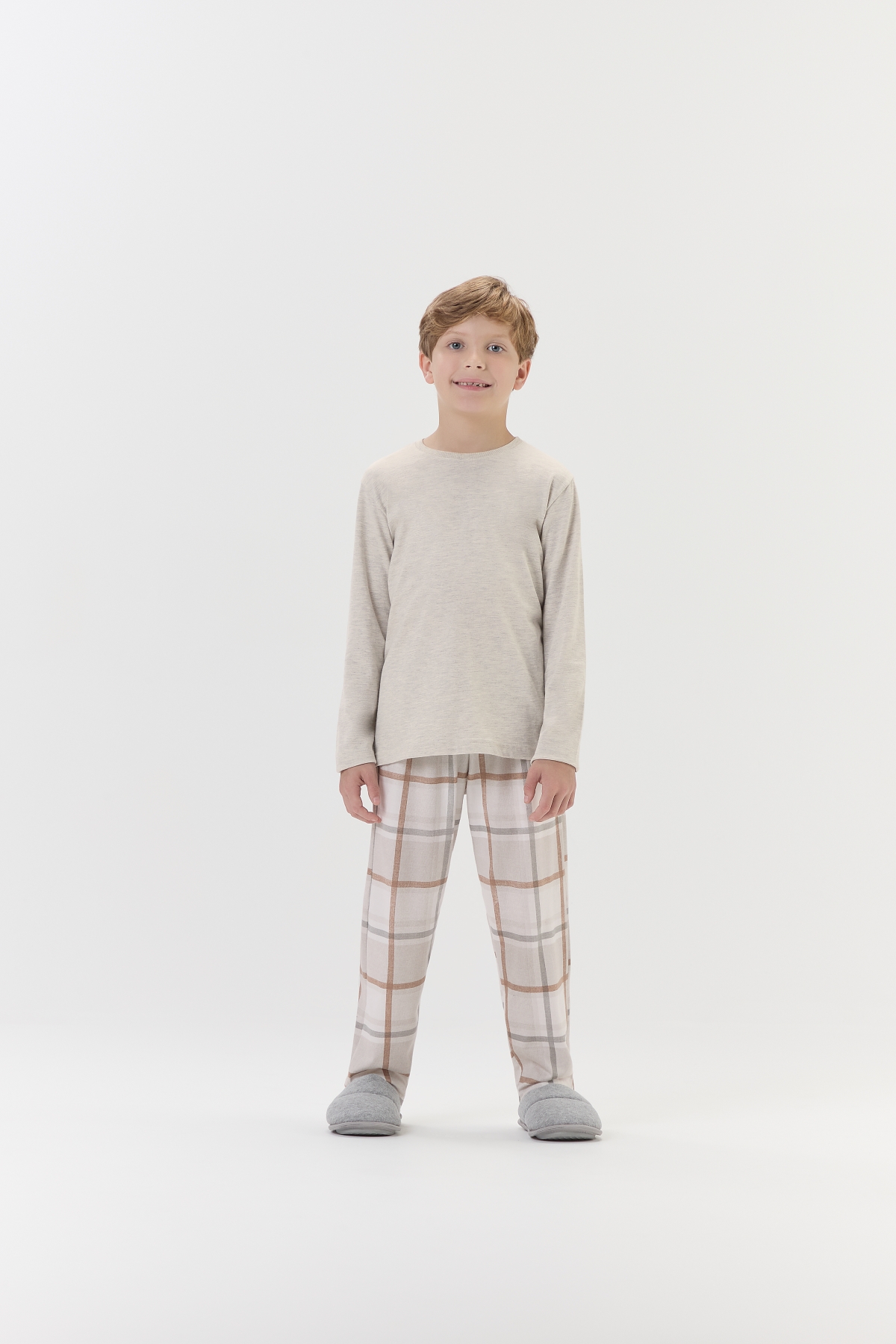 PIJAMA MASCULINO INFANTIL MANDA LONGA E CAL&Ccedil;A CINZA LISTRADA - COR COM AMOR