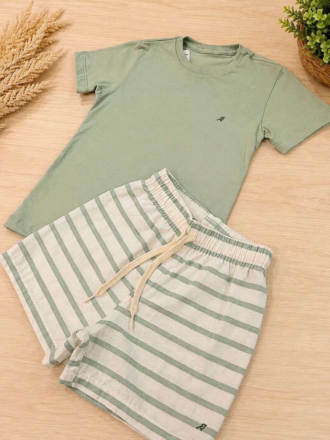Conjunto Listras Verde Oliva (Premium)