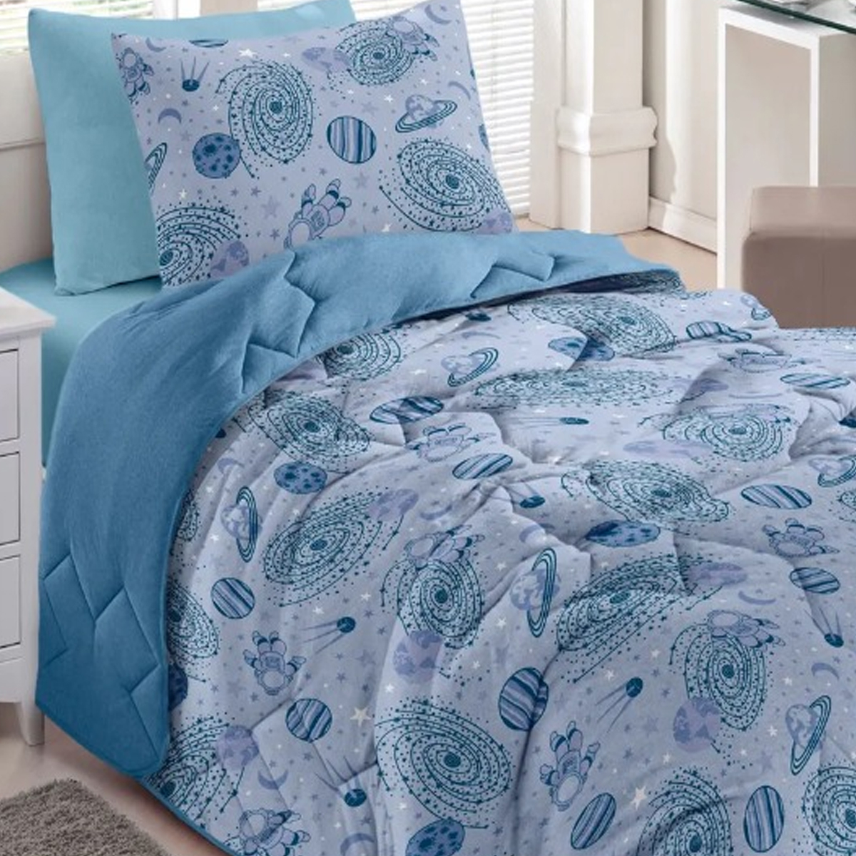 Edredom KazzaVip Solteiro Malha 100% Algod&atilde;o Basic Estampado Gal&aacute;xia 150mx220m Azul
