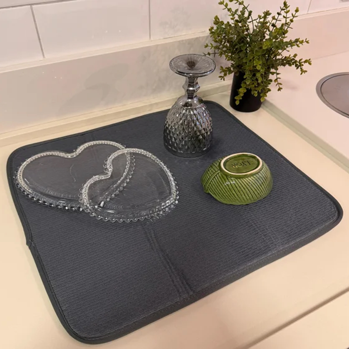 Tapete Escorredor de Lou&ccedil;a KazzaVip Microfibra 100% Poli&eacute;ster Seca Bem 45cm x 40cm Cinza