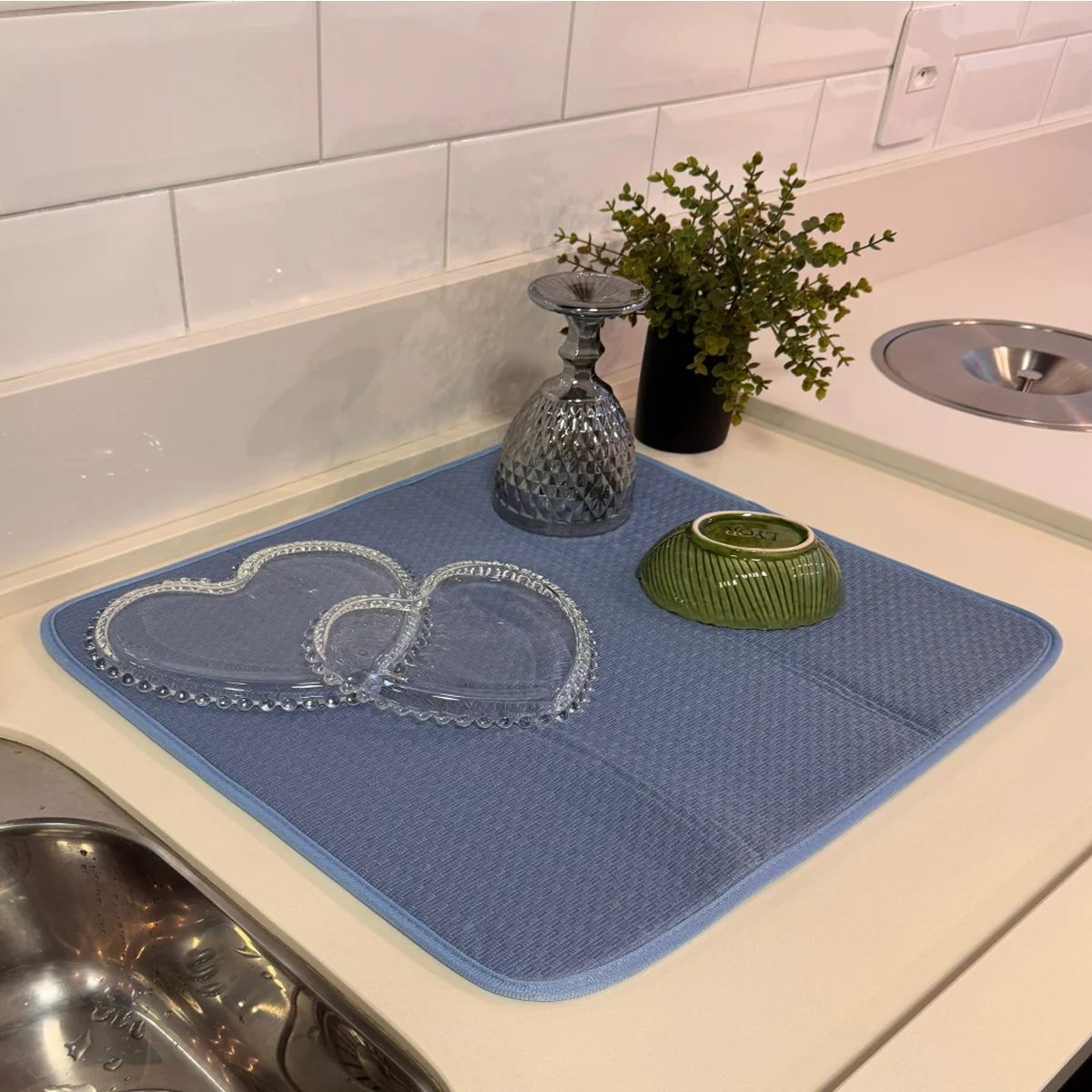 Tapete Escorredor de Lou&ccedil;a KazzaVip Microfibra 100% Poli&eacute;ster Seca Bem 45cm x 40cm Azul