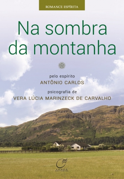 Na sombra da montanha