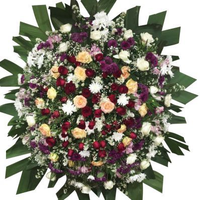Coroa de Rosas e Flores do Campo