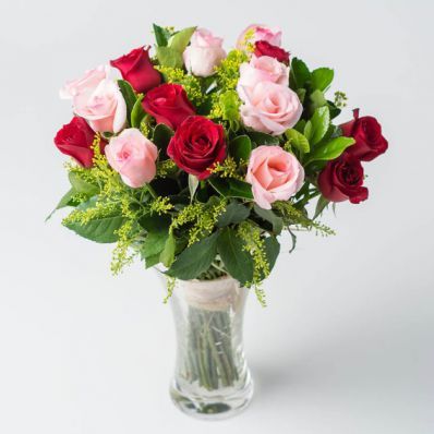 36 Rosas de Três Cores em Vaso
