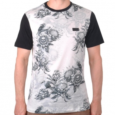 CAMISETA MCD ESPECIAL BOTANICAL PROTEA - MASCULINA