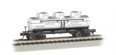 Bachmann - HO 40 3-Dome Tank Car Northern California Wineries - #17141