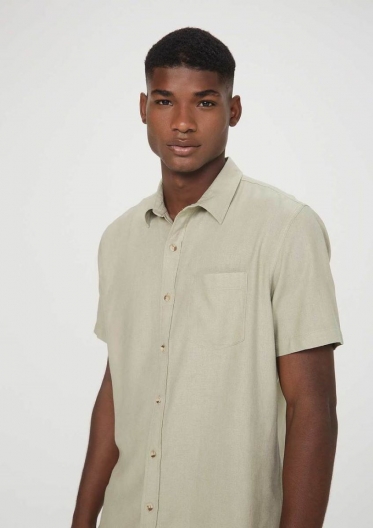 Camisa Básica Masculina Em Tecido Linho